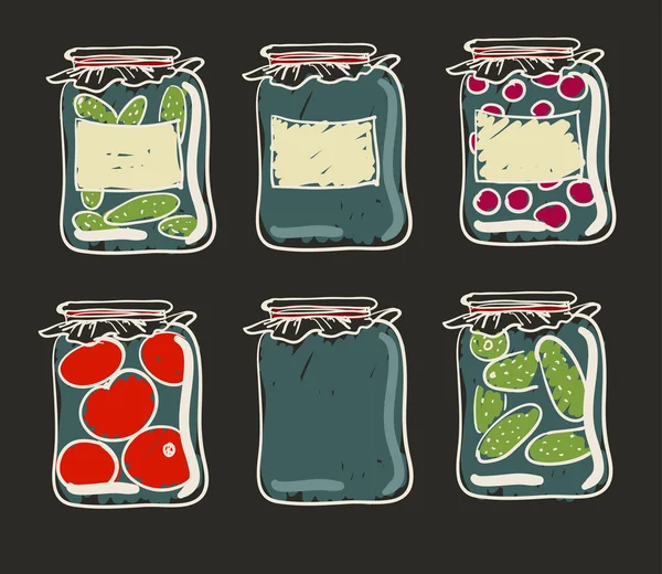 Frascos con conservas de verduras caseras y mermelada . — Vector de stock