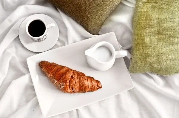 French breakfast served to bed — Stock Photo, Image