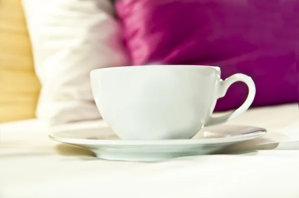 Coffee or tea served to bed