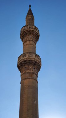 Türk camilerinin minareleri üzerindeki desenler.