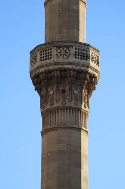 Türk camilerinin minareleri üzerindeki desenler.