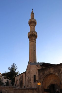 Türk camilerinin minareleri üzerindeki desenler.
