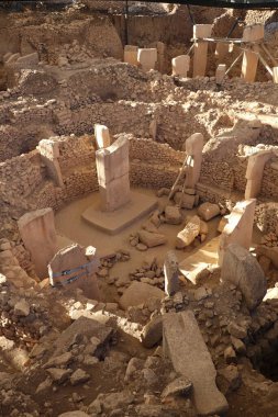 Serginin altında yer alan antik tapınak kompleksi Gbeklitepe sergisi.