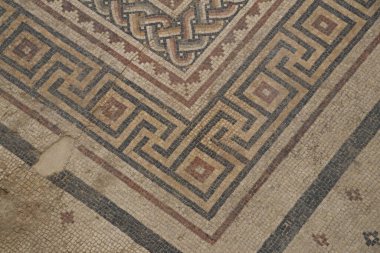 Zeugma antik şehrinin sulak olmayan bir parçası. Türkiye 'de kurulmuş.