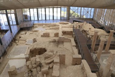 Zeugma antik şehrinin sulak olmayan bir parçası. Türkiye 'de kurulmuş.