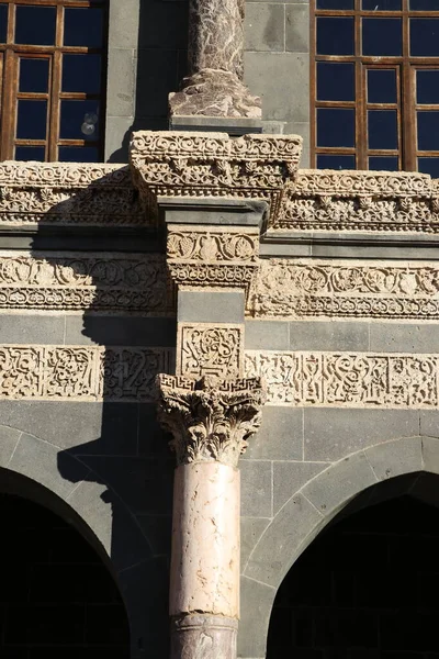 Gran Mezquita Ciudad Turca Diyarbakir Mezquita Ulu Siglo Vii Fue —  Fotos de Stock