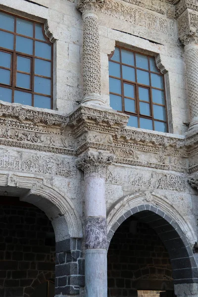 Grande Mesquita Cidade Turca Diyarbakir Mesquita Ulu Século Vii Foi — Fotografia de Stock