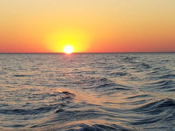 Puesta Sol Sobre Mar Diferentes Partes Del Mundo — Foto de Stock