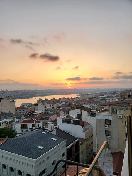 Nubes Increíblemente Hermosas Luz Del Atardecer Del Día Nubes Diferentes — Foto de Stock