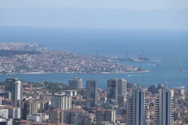 Farklı yerler ve şehirlerin farklı panoramaları..