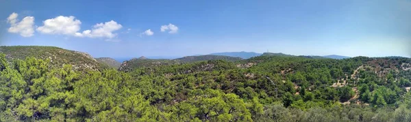Farklı yerler ve şehirlerin farklı panoramaları..