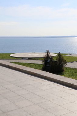 Birinci Dünya Savaşı 'nda Türkiye' nin bağımsızlığını savunan ve savaşan Türk askerlerinin anısına..