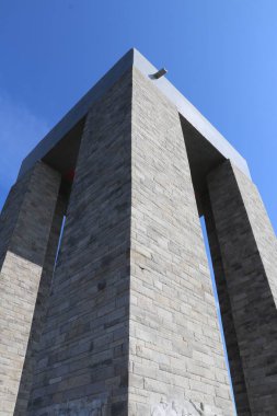 Birinci Dünya Savaşı 'nda Türkiye' nin bağımsızlığını savunan ve savaşan Türk askerlerinin anısına..