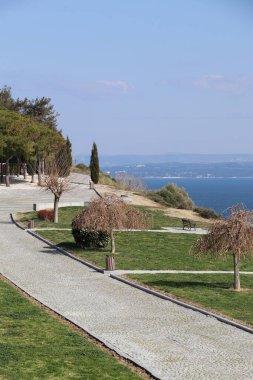 Birinci Dünya Savaşı 'nda Türkiye' nin bağımsızlığını savunan ve savaşan Türk askerlerinin anısına..