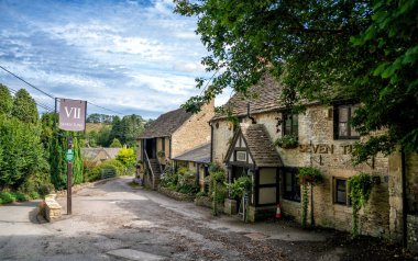 Seven Tuns Halk Evi, Chedworth, Cotswold, İngiltere, Birleşik Krallık