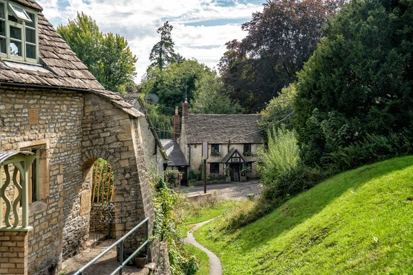 Cotswold Village Chedworth Gloucestershire Inglaterra Reino Unido — Fotografia de Stock