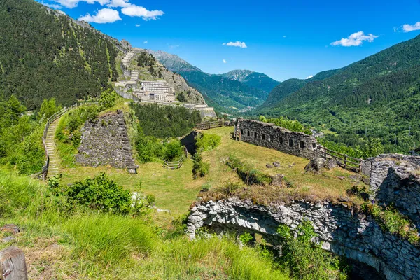 Szenischer Anblick Der Antiken Festung Von Fenestrelle Forte Fenestrelle Piemont — Stockfoto