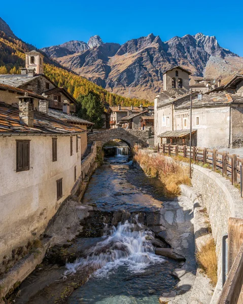 Den Pittoreska Byn Chianale Hösten Varaita Valley Piemonte Norra Italien — Stockfoto