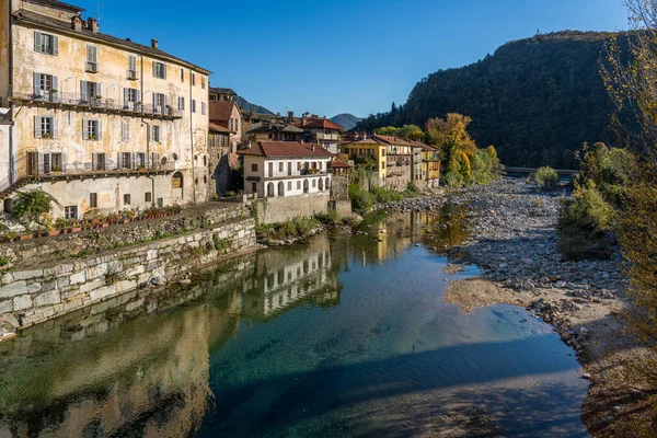 Beautiful Village Varallo Fall Season Valsesia Sesia Valley Province Vercelli — Stock Photo, Image