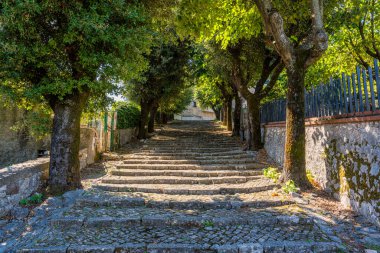 Maenza 'da manzara, Latina, Lazio, İtalya' nın güzel küçük bir kasabası.. 