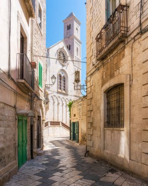 Giovinazzo 'da manzara, güney İtalya' da Bari, Puglia (Apulia) iline bağlı bir kasaba..