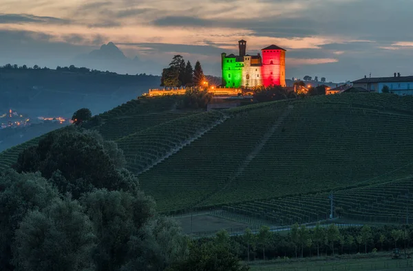 Beautiful Grinzane Castle Illuminated Evening Langhe Region Piedmont Cuneo Northern — Stock Photo, Image