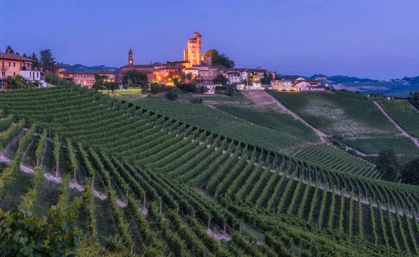 Serralunga Alba Village Illuminated Evening Langhe Region Piedmont Cuneo Northern — Stock Photo, Image