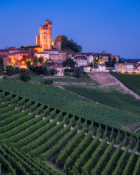 Serralunga Alba Village Illuminated Evening Langhe Region Piedmont Cuneo Northern — Stock Photo, Image