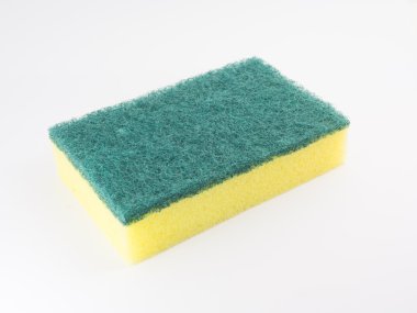 Temizleyiciler, deterjanlar, temizlik süngeri.