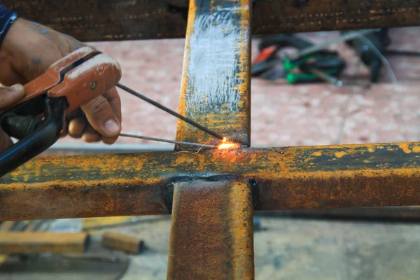 Welding steel — Stock Photo, Image