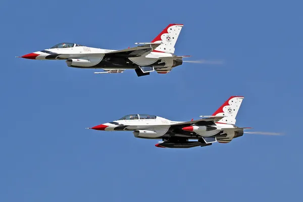 US Air Force Demonstration Team Thunderbirds — Stock Photo, Image