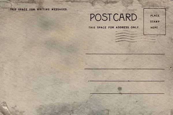 汚れのあるヴィンテージの空白のポストカードの後ろ — ストック写真