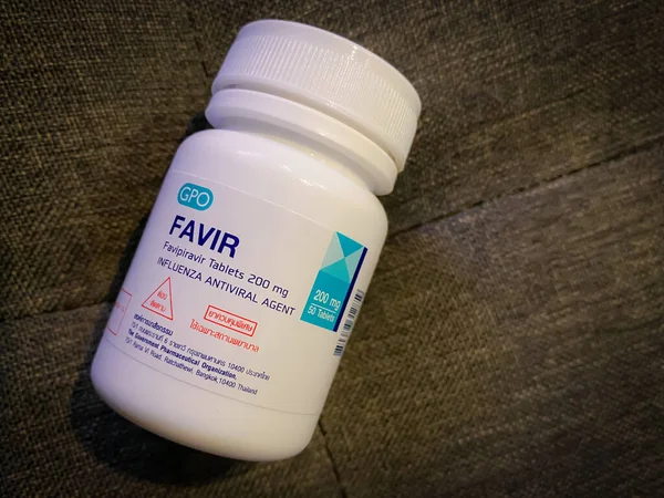 Bangkok Thailand April 2022 Favipiravia Läkemedel Flaskan För Antivirusprogram Covid — Stockfoto