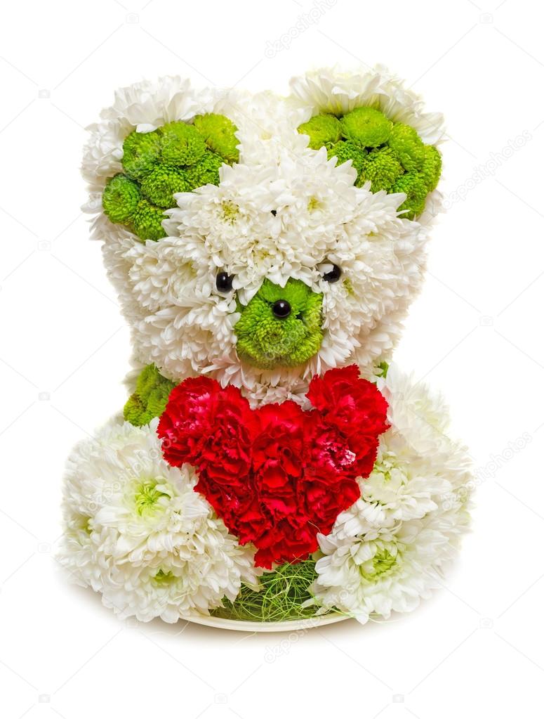 Bear made from flowers