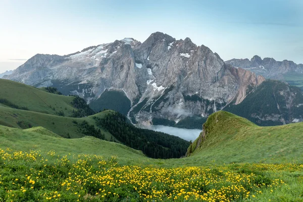 Val Badia Yaz Panoraması Dolomitler Arka Planda Marmolada Dolomiti Sıradağları — Stok fotoğraf