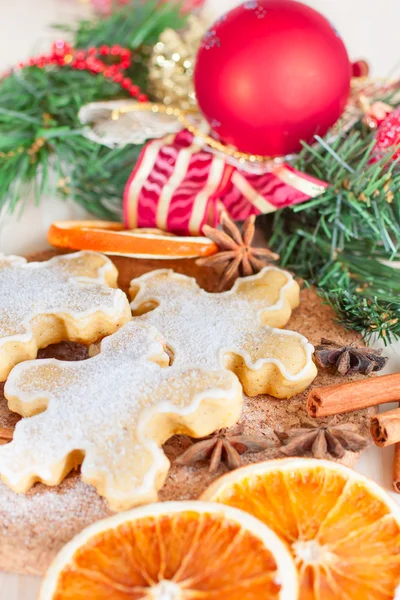 Christmas sweets. Cinnamon pastry. — Stock Photo, Image