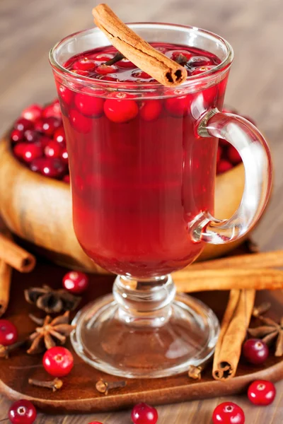热饮料的小红莓的圣诞节 — 图库照片