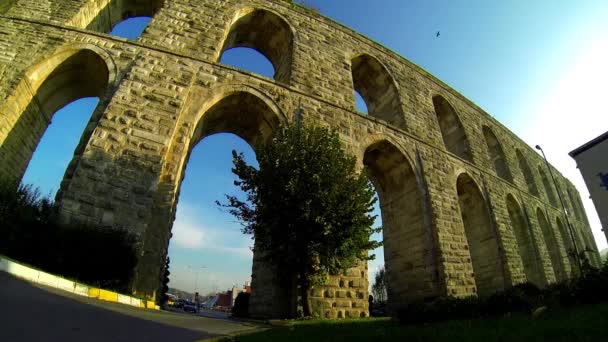 Aquaduct istanbul — Stockvideo