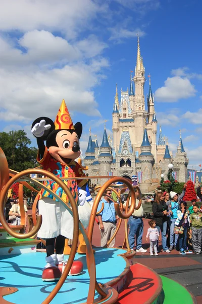 Miki Fare sihirli krallıkta, orlando