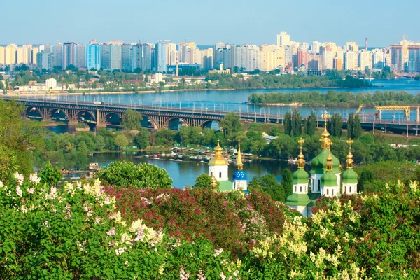 Kijów, kwitnące wiosną — Zdjęcie stockowe