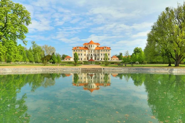 Avrupa Çek Cumhuriyeti Ndeki Güzel Liblice Şatosu — Stok fotoğraf
