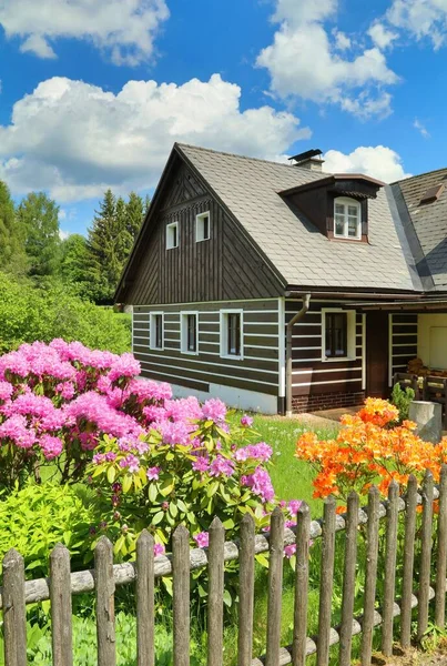 Traditionelle Holzhütte Der Tschechischen Republik — Stockfoto