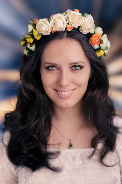 Nő Virág Koszorú — Stock Fotó