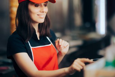 Fast Food Tedarikçisi Kasayı Kullanıyor 