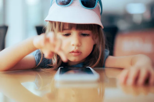 Little Child Playing Smartphone Engaged Online Entertainment Time — Stok Foto