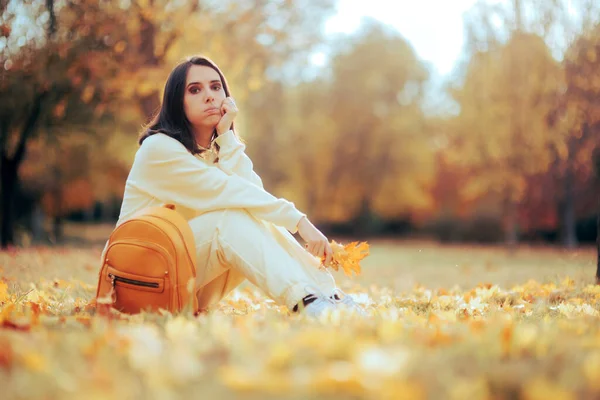 Sad Woman Sitting Park Resting Feeling Nostalgic — Stockfoto