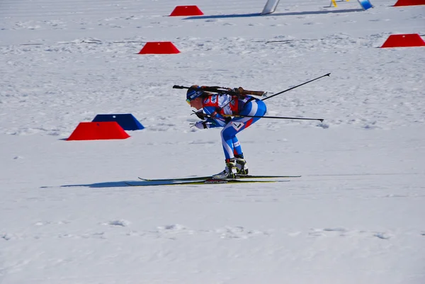 Biatlon - sportovec - horké závod — Stock fotografie