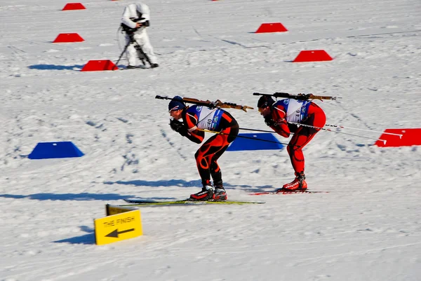 Biathlon - sportsman - hot race — Stock Photo, Image