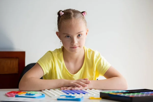 Girl Syndrome Preparing Back School Does Elementary Mathematics Performs Logical —  Fotos de Stock