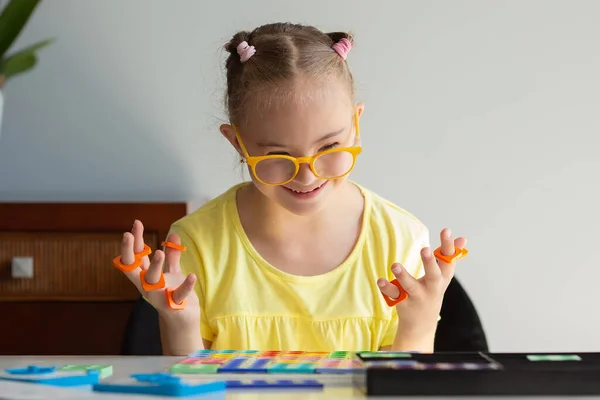 Girl Syndrome Preparing Back School Does Elementary Mathematics Performs Logical —  Fotos de Stock